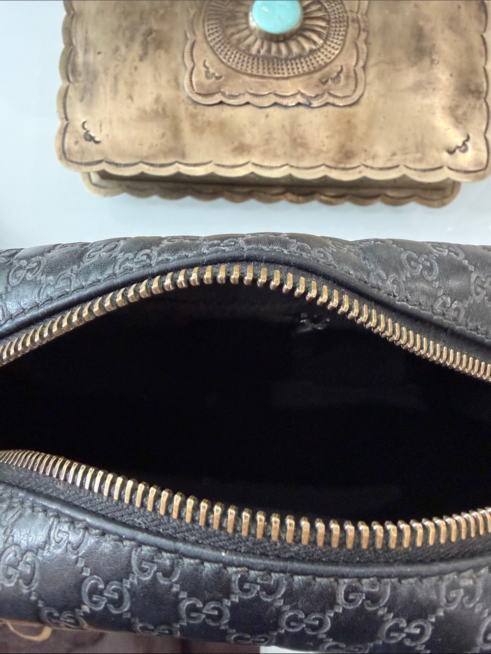 Authentic Gucci Black GG-Embossed Leather Toiletry Pouch with Silver-Tone Zip - Picture 8 of 10